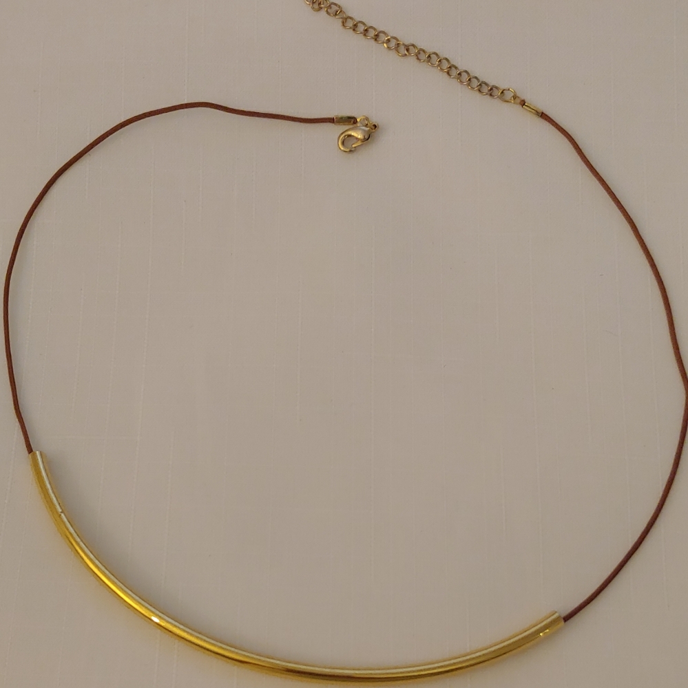 Choker necklace